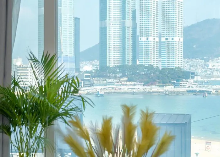 Casa Mira - Songdo Oceanfront House With Garden Holiday home Busan