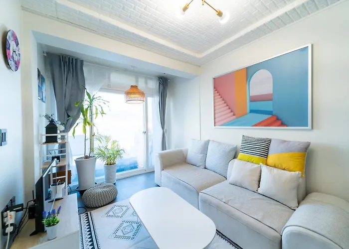 Casa Mira - Songdo Oceanfront House With Garden