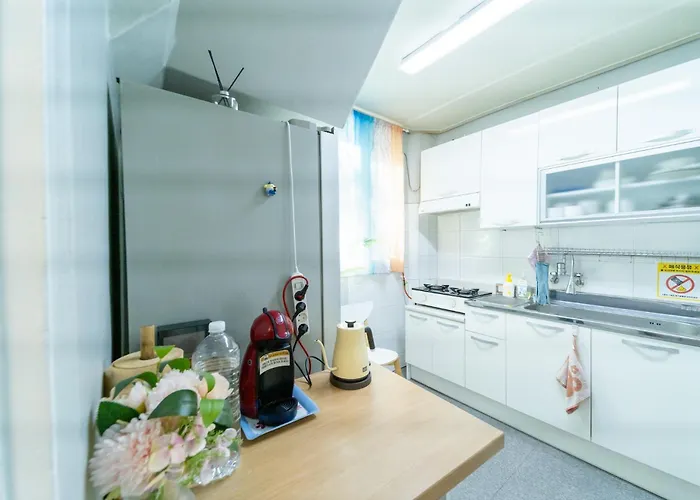 Holiday home Casa Mira - Songdo Oceanfront House With Garden *